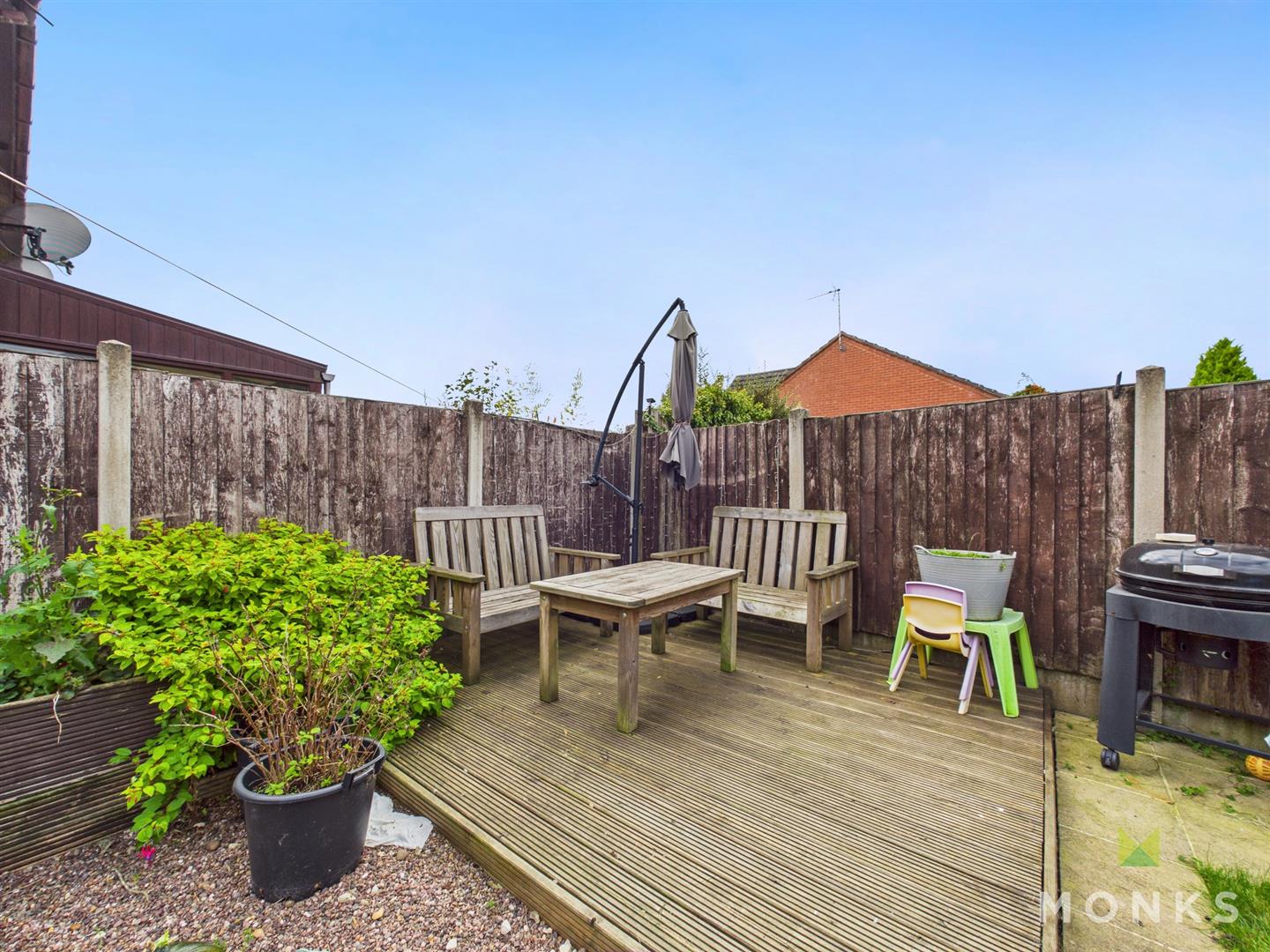 8 Martins Field, Oswestry, SY10 9EP For Sale